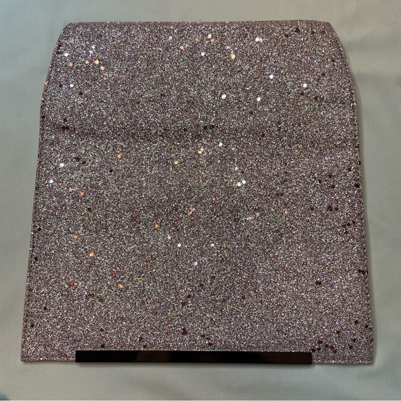 NWOT- Magnolia and Vine Uptown Clutch with 3 Versa Accents - Picture 6 of 7